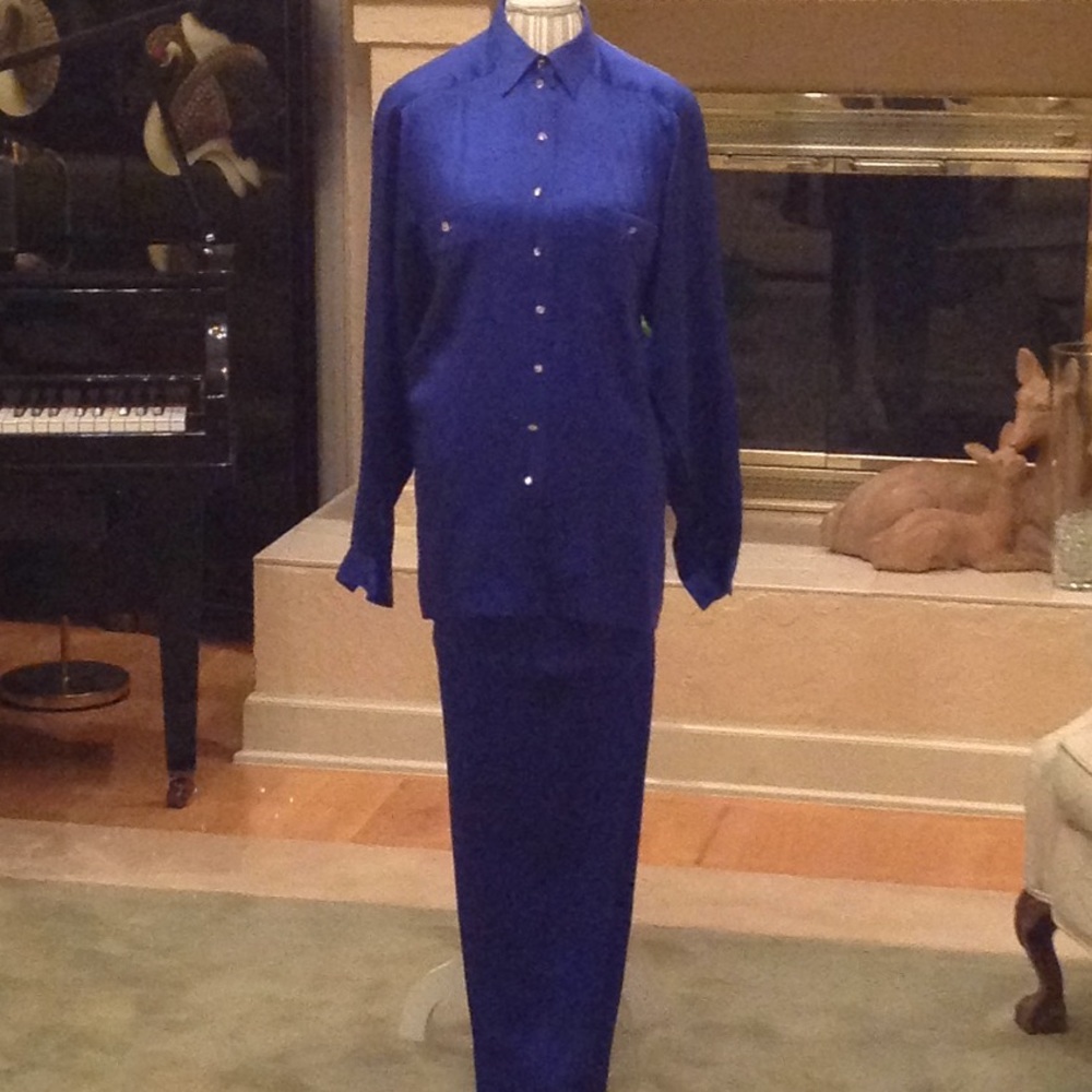 Lounge Suit